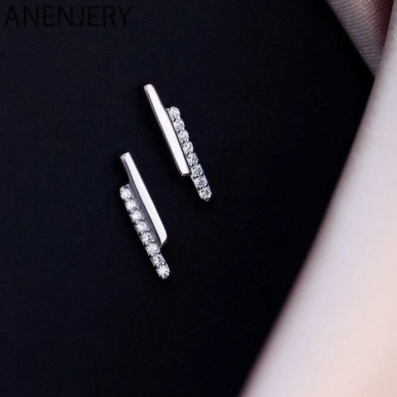 COPY - *NEW 925 Sterling Silver Diamond Bar Earri… - Picture 3 of 5